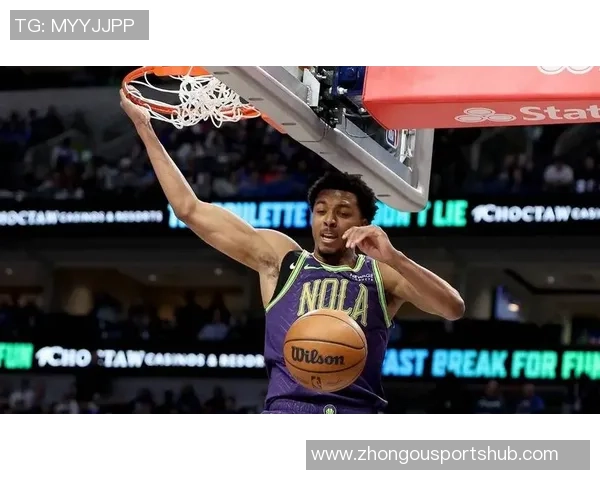 墨菲近期状态火热34分9板5助2断1帽表现令人刮目相看 墨菲近期状态火热34分9板5助2断1帽表现令人刮目相看